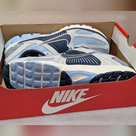 Nike Zoom Vomero 5 - Picture 6 of 6